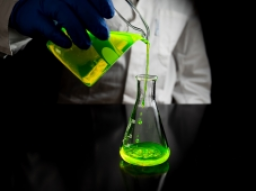 Webinar: Wie stufe ich chemische Gemische CLP-konform ein? (Teil 1)