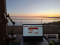 "Dein Weg zu Klarheit, Fülle und finanzieller Freiheit! 21 Tage. 21 Meditationen".